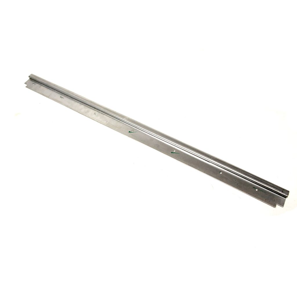 Image of Mat Retaining Plate (AFP710120AM)