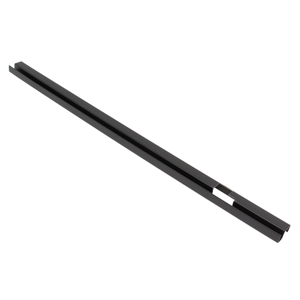 Image of Second Row Door Filler Upper (left hand) (BFG710050AM)