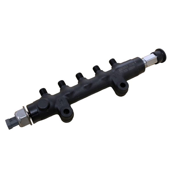 Image of Fuel Rail (LR006865OEM)