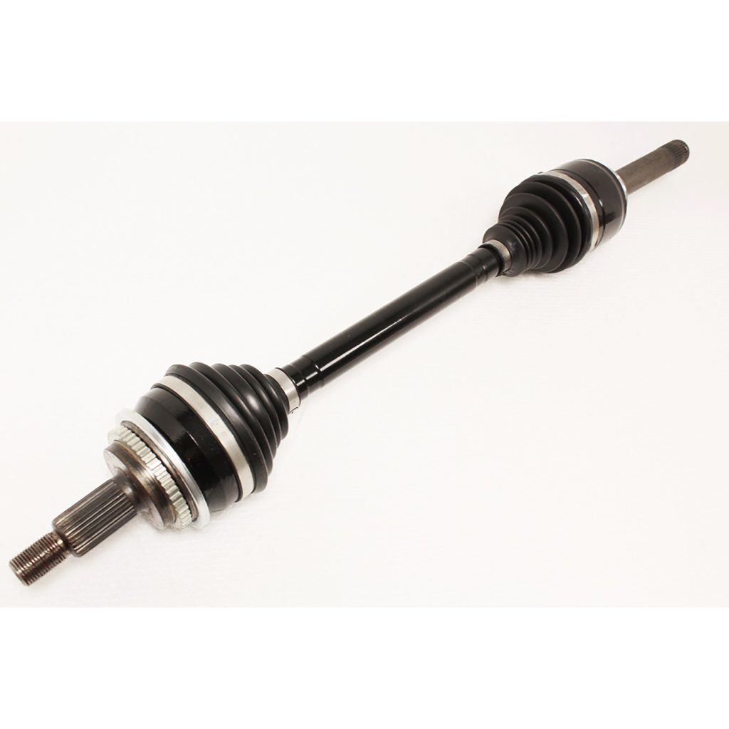 Image of Drive Shaft Rear Axle (right hand) (LR072071AM)
