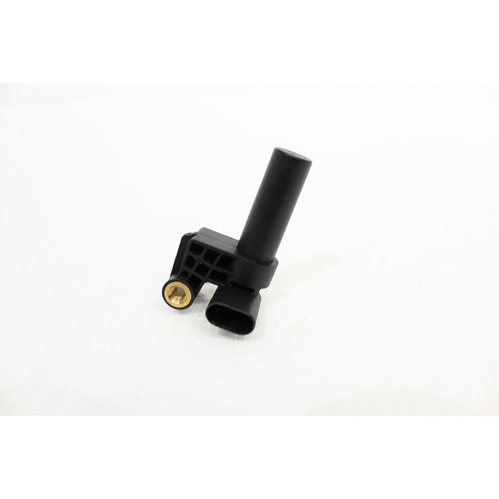 Image of Crankshaft Position Sensor (LR109935AM)