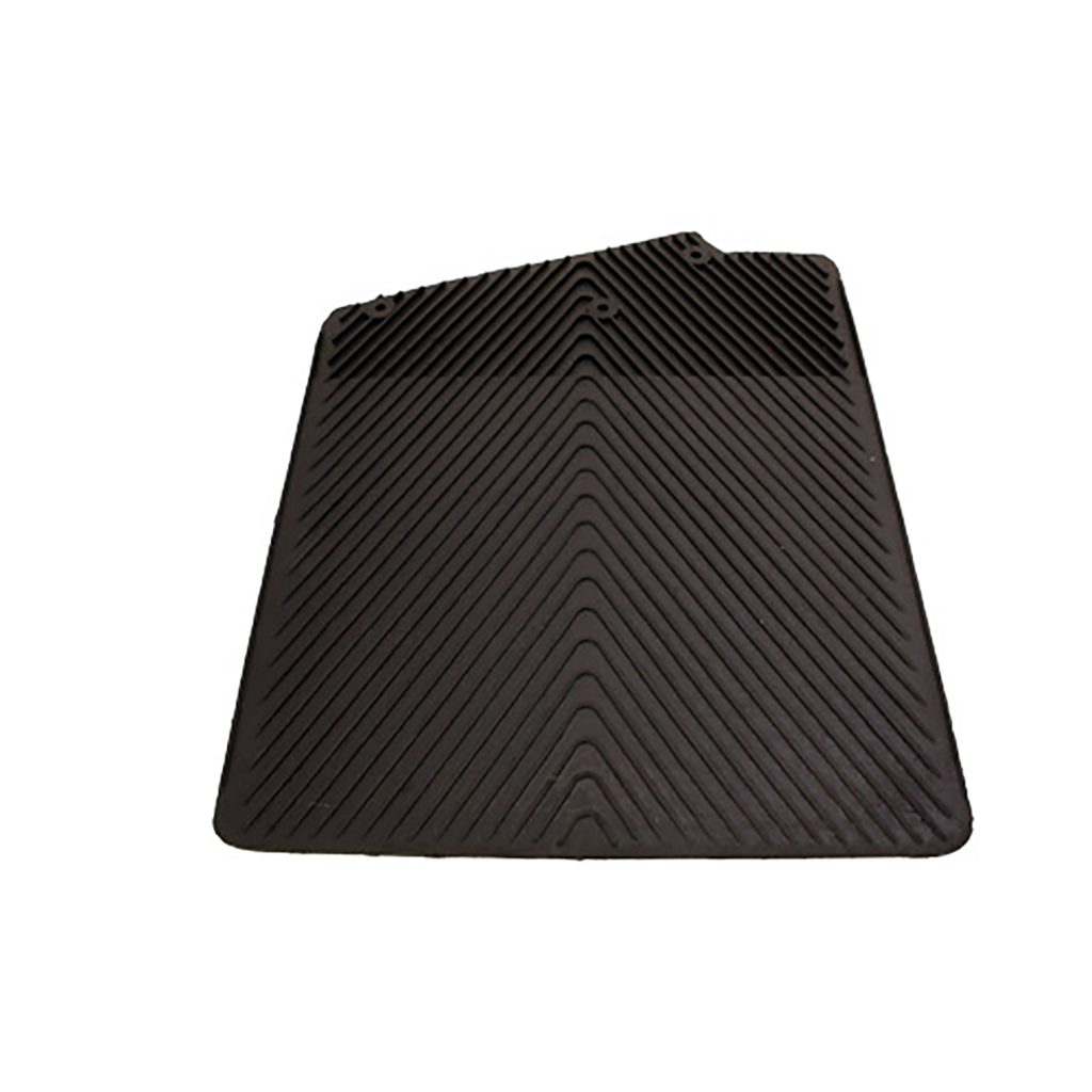 Image of Rear Mudflap (left hand) with bracket (MUC3990AM)