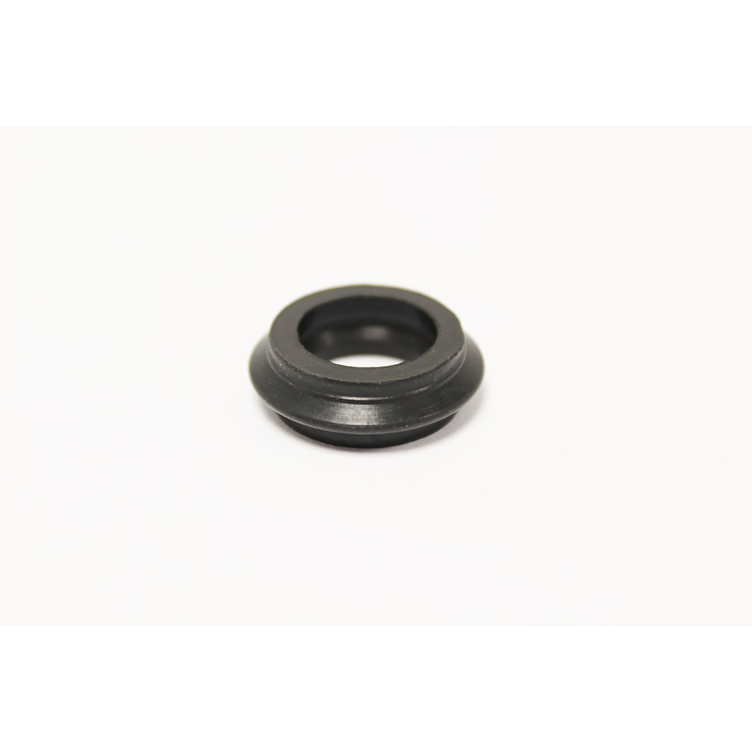 Image of Outlet Sealing Ring (oil cooler and water pump) (LR030593OEM)