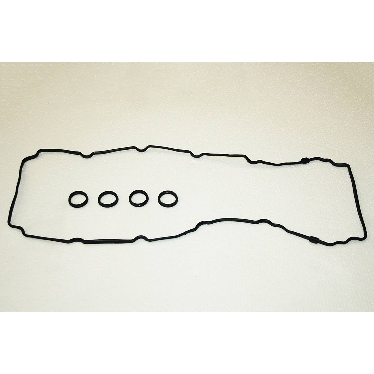 Image of Camshaft Cover Gasket (left hand) (LR007657AM)