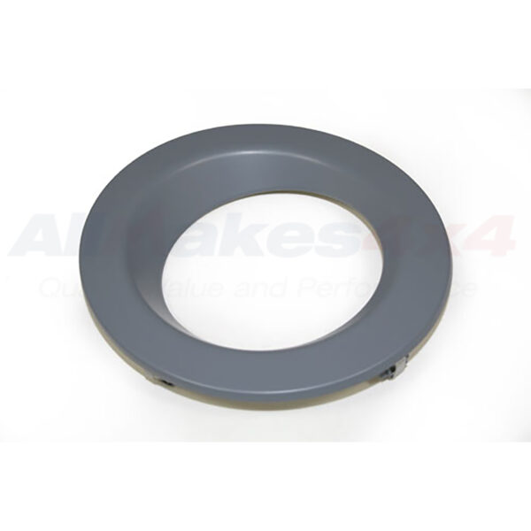 Image of Fog lamp Bezel (right hand) Primed (DXB500330LMLAM)