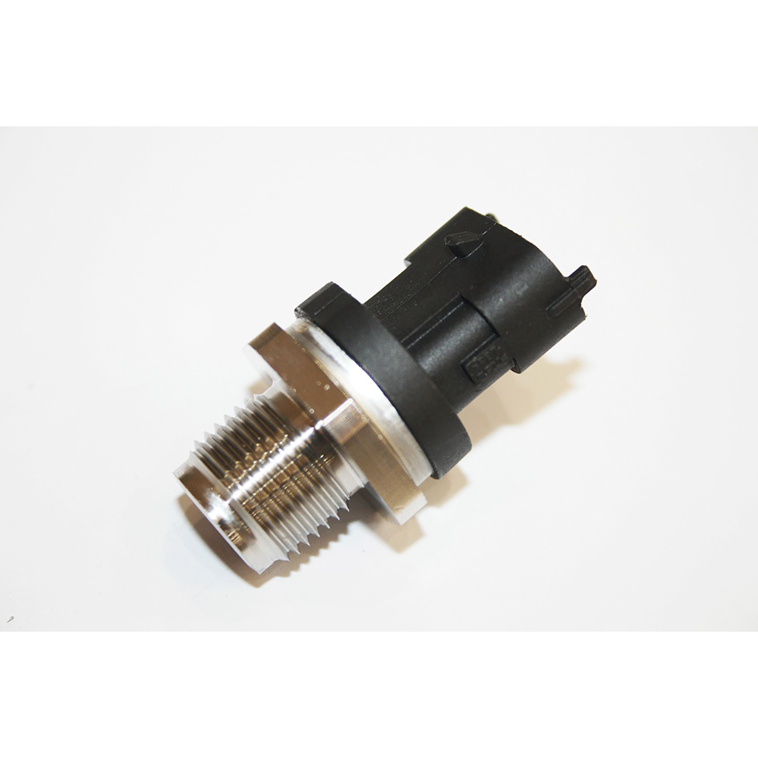 Image of Fuel Pressure Sensor (LR020693AU)